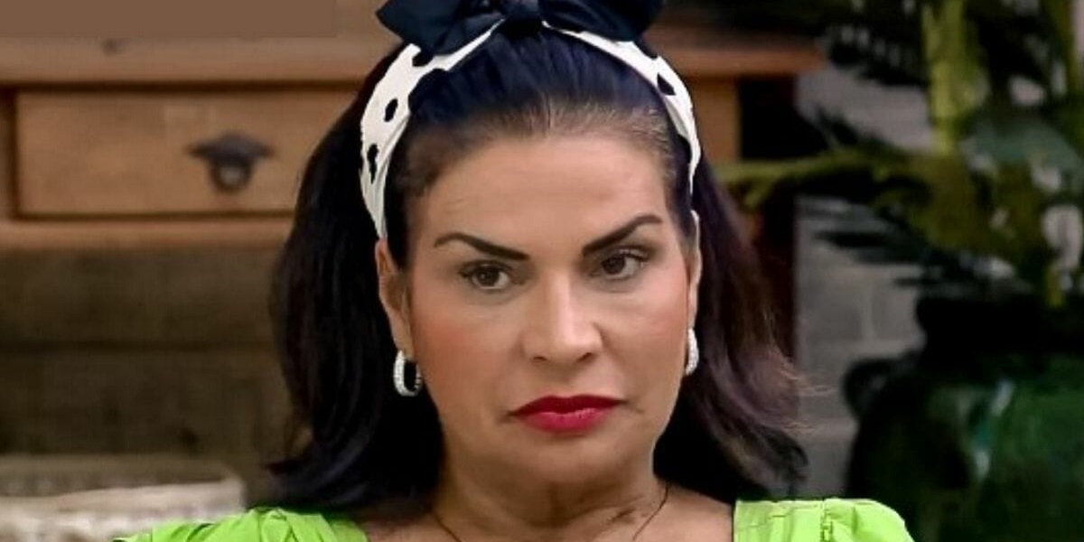 http://tvfoco.uai.com.br/wp-content/uploads/2015/05/Daniela-Mercury.jpg