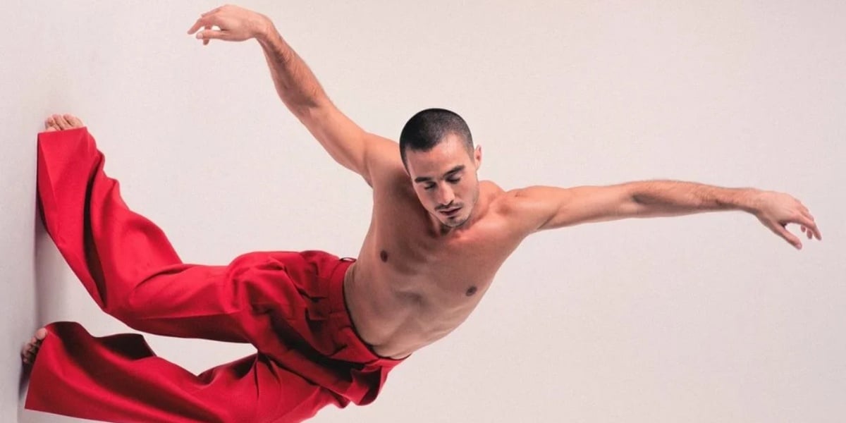 Novo visual de Tiago Iorc (Foto: Reprodução)