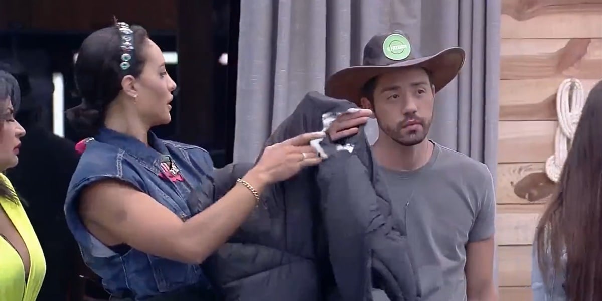 http://tvfoco.uai.com.br/wp-content/uploads/2015/05/Daniela-Mercury.jpg