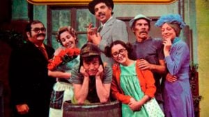 Elenco do Chaves e o famoso barril (Foto: Divulgação/Televisa)