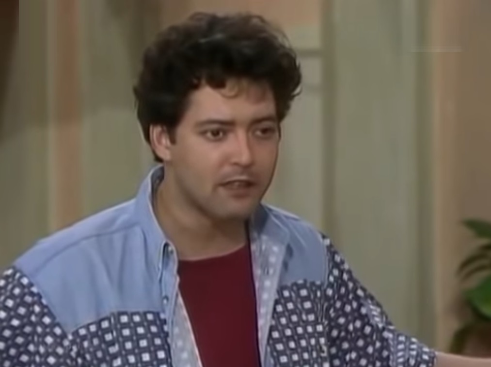 Irving São Paulo como Zeca em "A Viagem" (Foto: Reprodução/TV Globo)
