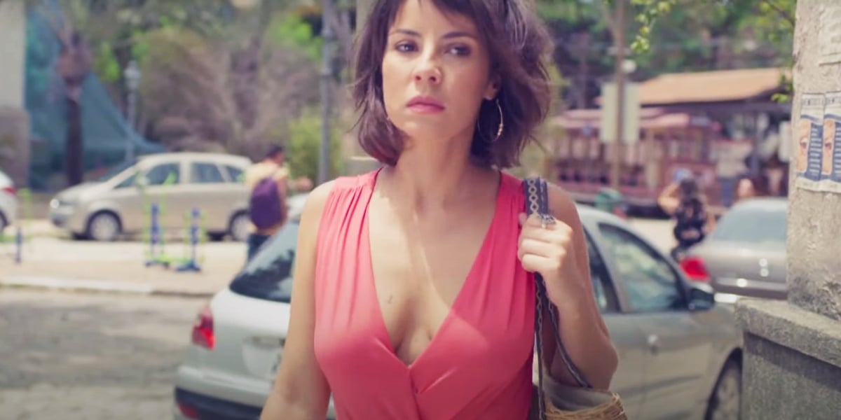 http://tvfoco.uai.com.br/wp-content/uploads/2015/05/Daniela-Mercury.jpg
