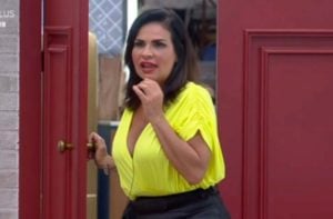 Solange Gomes admite ter medo de dormir ao lado de Dayane Mello após caso da faca (Foto: Reprodução)