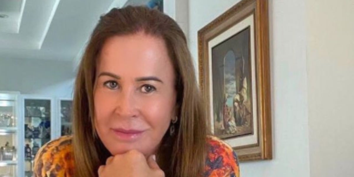 http://tvfoco.uai.com.br/wp-content/uploads/2015/05/Daniela-Mercury.jpg