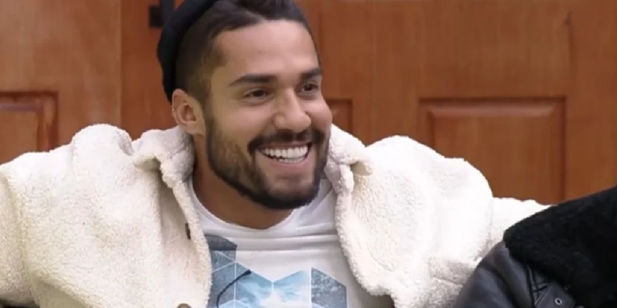 http://tvfoco.uai.com.br/wp-content/uploads/2015/05/Daniela-Mercury.jpg