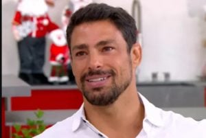 Cauã Reymond se emocionou no Mais Você (Foto: Reprodução/GloboPlay)