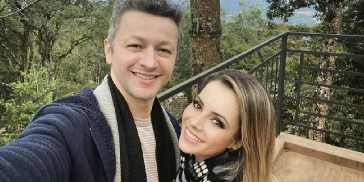 http://tvfoco.uai.com.br/wp-content/uploads/2015/05/Daniela-Mercury.jpg