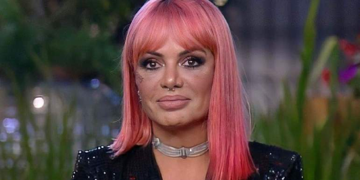 http://tvfoco.uai.com.br/wp-content/uploads/2015/05/Daniela-Mercury.jpg