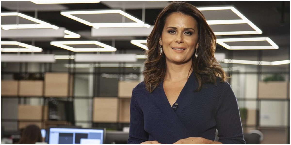 http://tvfoco.uai.com.br/wp-content/uploads/2015/05/Daniela-Mercury.jpg