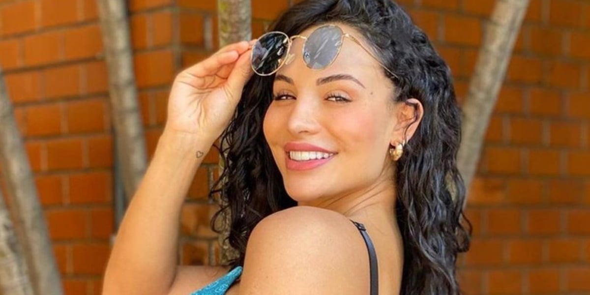 http://tvfoco.uai.com.br/wp-content/uploads/2015/05/Daniela-Mercury.jpg