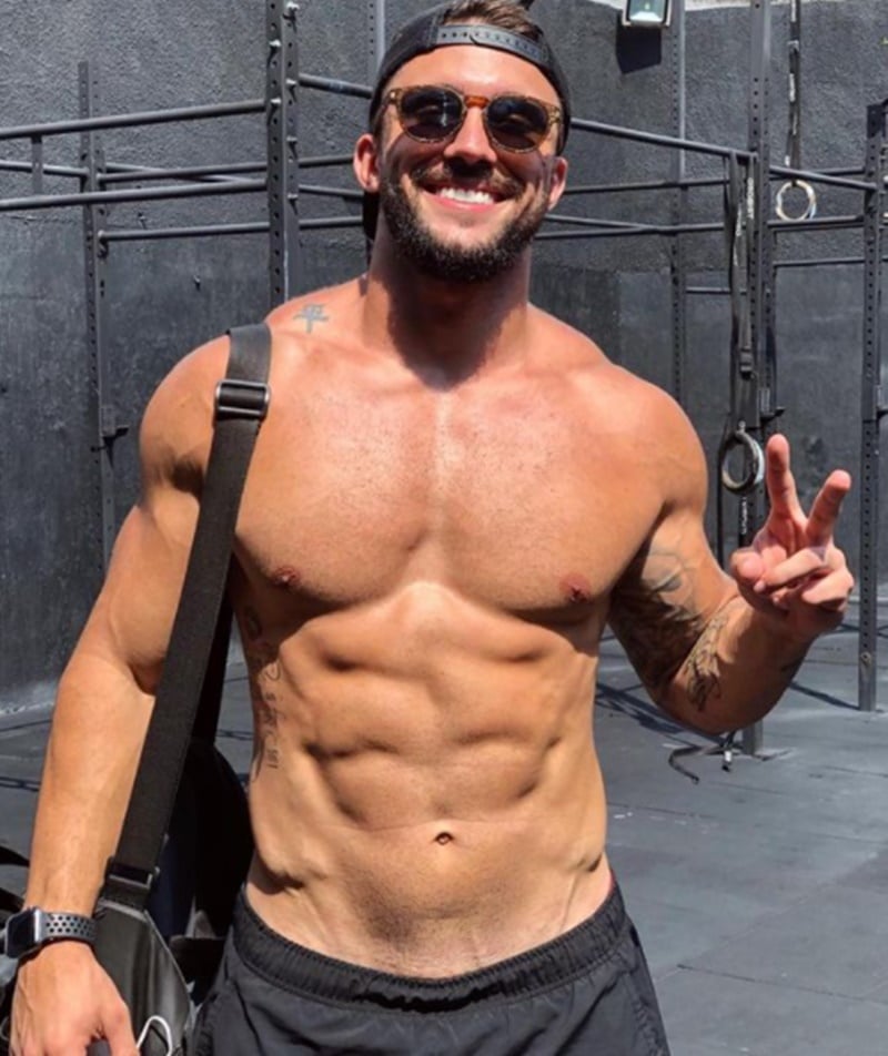 Arthur Picoli em foto de seu Instagram @arthurpicoli