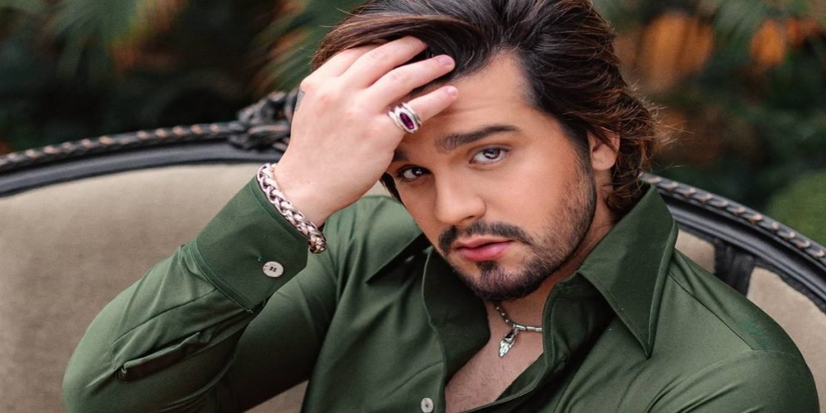 http://tvfoco.uai.com.br/wp-content/uploads/2015/05/Daniela-Mercury.jpg