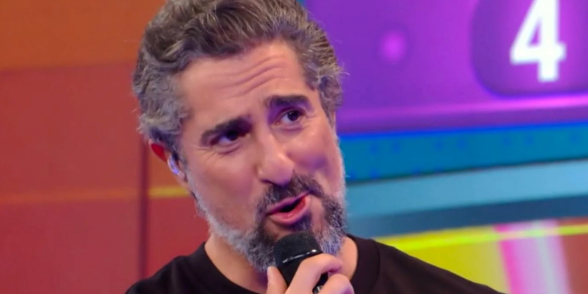 http://tvfoco.uai.com.br/wp-content/uploads/2015/05/Daniela-Mercury.jpg