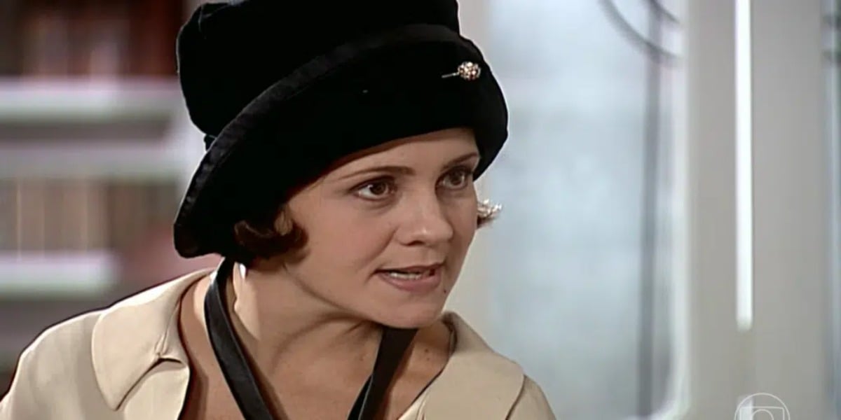 http://tvfoco.uai.com.br/wp-content/uploads/2015/05/Daniela-Mercury.jpg