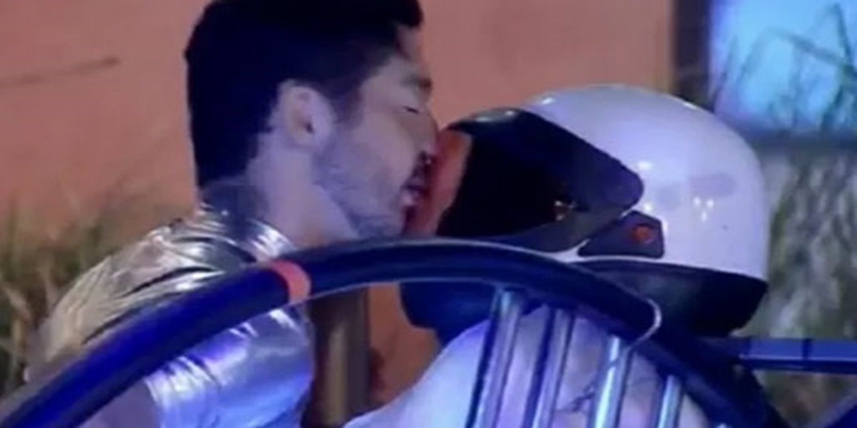 http://tvfoco.uai.com.br/wp-content/uploads/2015/05/Daniela-Mercury.jpg