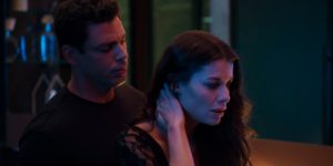Christian e Bárbara na novela Um Lugar ao Sol (Foto: Reprodução/Globo)