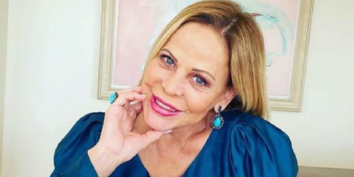 http://tvfoco.uai.com.br/wp-content/uploads/2015/05/Daniela-Mercury.jpg
