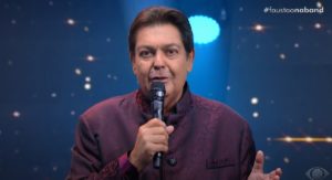 Faustão na Band começa com esquadrão de globais que odeiam o canal e recado brutal às câmeras: “Nível”