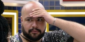 Tiago Abravaneltem esgotamento fora do BBB (Foto: Reprodução)