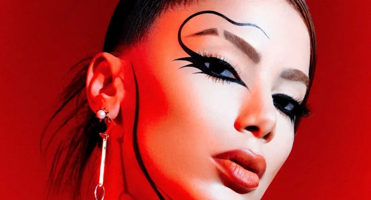 Anitta em ensaio fotográfico de "Boys Don't Cry" (Divulgação)