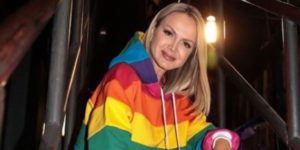 Eliana tem foto explícita divulgada e fica horrorizada com invasão de espaço: “Não precisa disso”