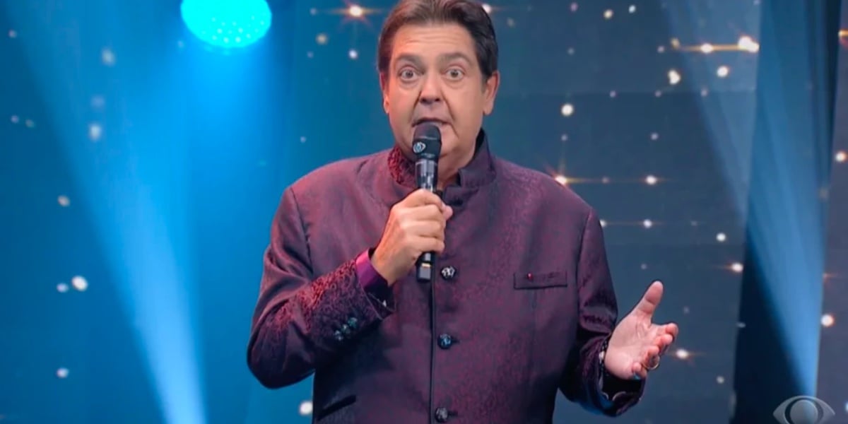 O apresentador Faustão em sua estreia na Band (Foto: Reprodução) 