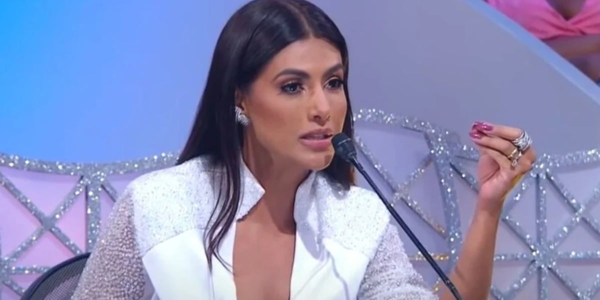 http://tvfoco.uai.com.br/wp-content/uploads/2015/05/Daniela-Mercury.jpg