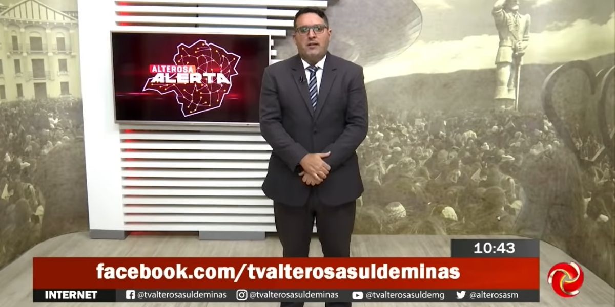 Apresentador do SBT tem estado de saúde anunciado na TV após sofrer mal súbito: "Tentando segurar o choro"