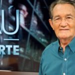 Na Globo há 52 anos, Léo Batista ignora aposentadoria e anuncia contrato vitalício (Foto: Reprodução)