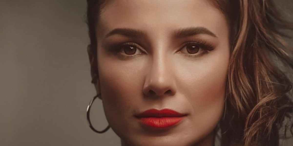 http://tvfoco.uai.com.br/wp-content/uploads/2015/05/Daniela-Mercury.jpg
