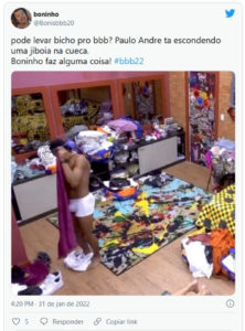 Web repercutiu volume na cueca branca do atleta (Foto: Reprodução / Twitter)