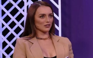 A apresentadora Rafa Kalimann é vista em clima íntimo com ator da Globo (Reprodução / Globoplay)