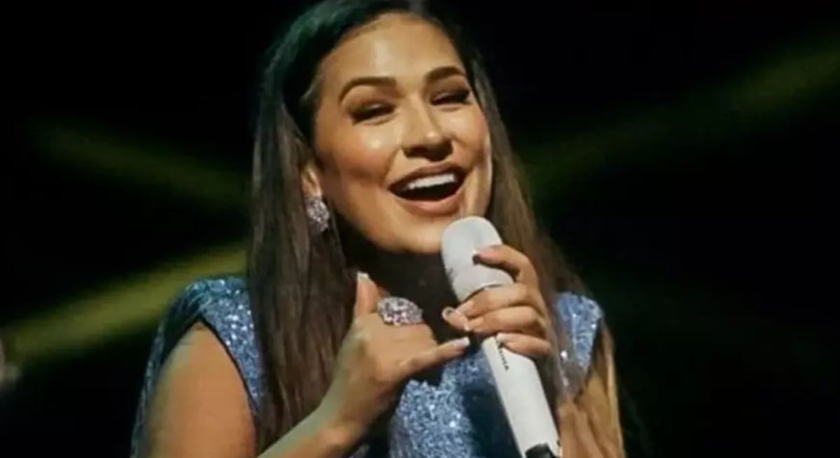 http://tvfoco.uai.com.br/wp-content/uploads/2015/05/Daniela-Mercury.jpg