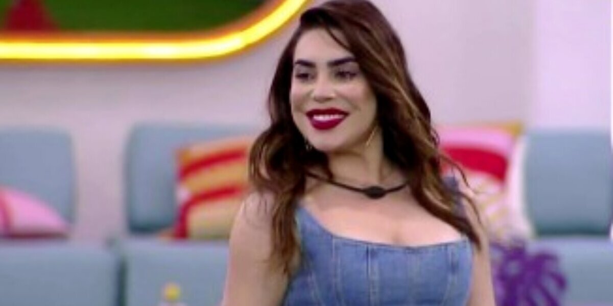 BBB22: Naiara Azevedo esculacha Eslovênia após perder estalecas (Foto: Reprodução)