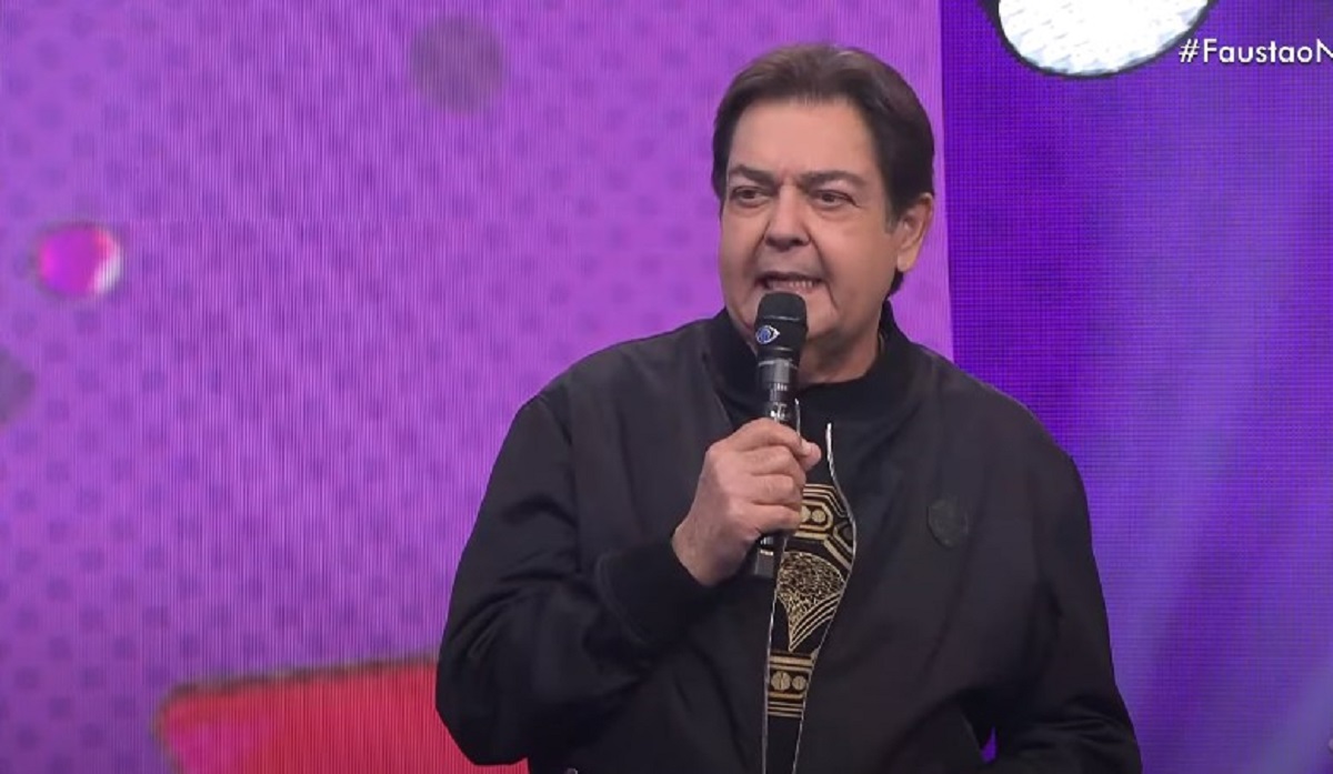 Faustão protagonizou um momento emocionante em seu programa na Band Faustão protagonizou um momento emocionante em seu programa na Band