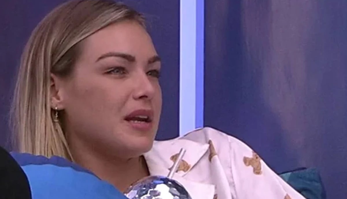 Bárbara assiste reação de Naiara e dispara ranço (Reprodução/ Globoplay)