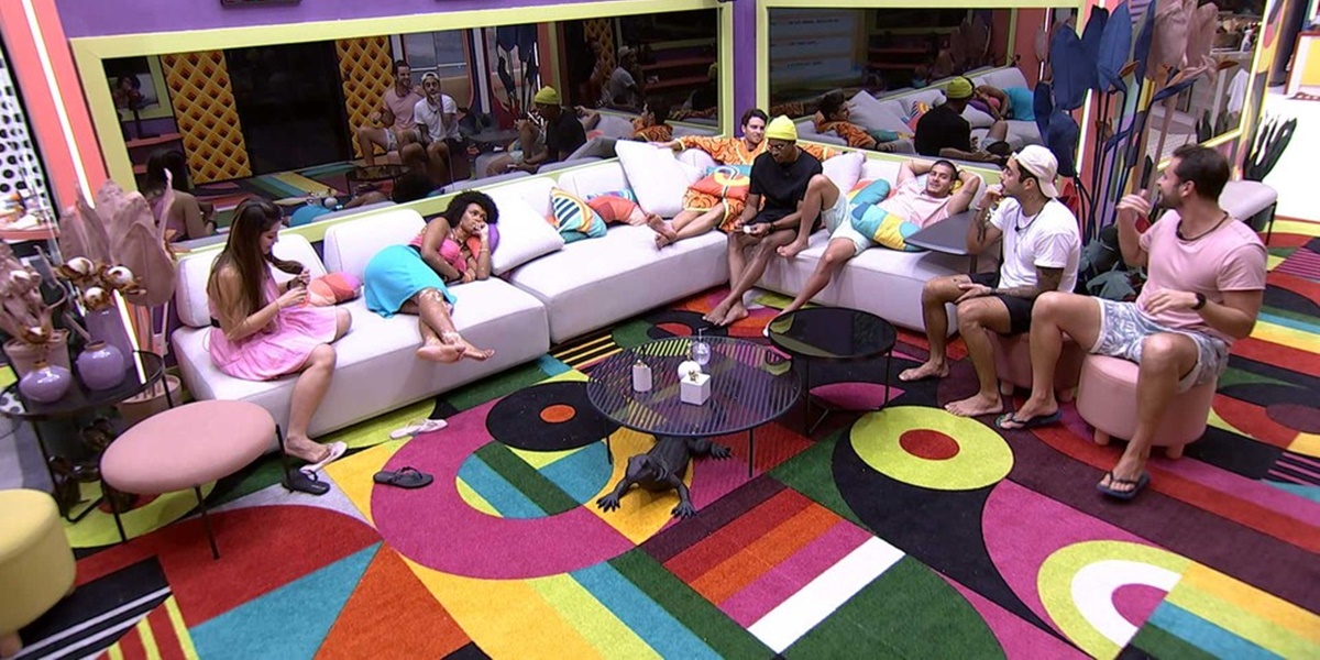 http://tvfoco.uai.com.br/wp-content/uploads/2015/05/Daniela-Mercury.jpg
