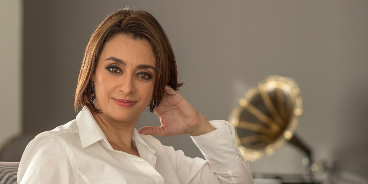 http://tvfoco.uai.com.br/wp-content/uploads/2015/05/Daniela-Mercury.jpg