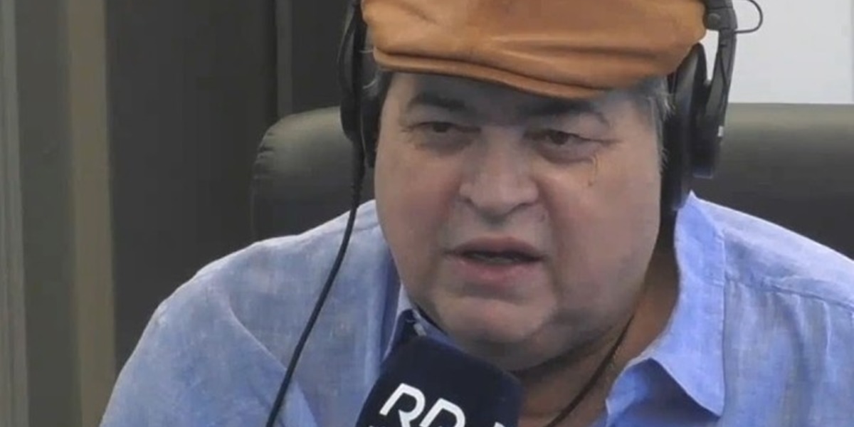 http://tvfoco.uai.com.br/wp-content/uploads/2015/05/Daniela-Mercury.jpg