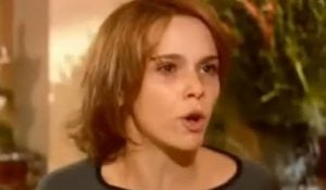 Débora Falabella interpretava Mel, uma usuária de drogas em 