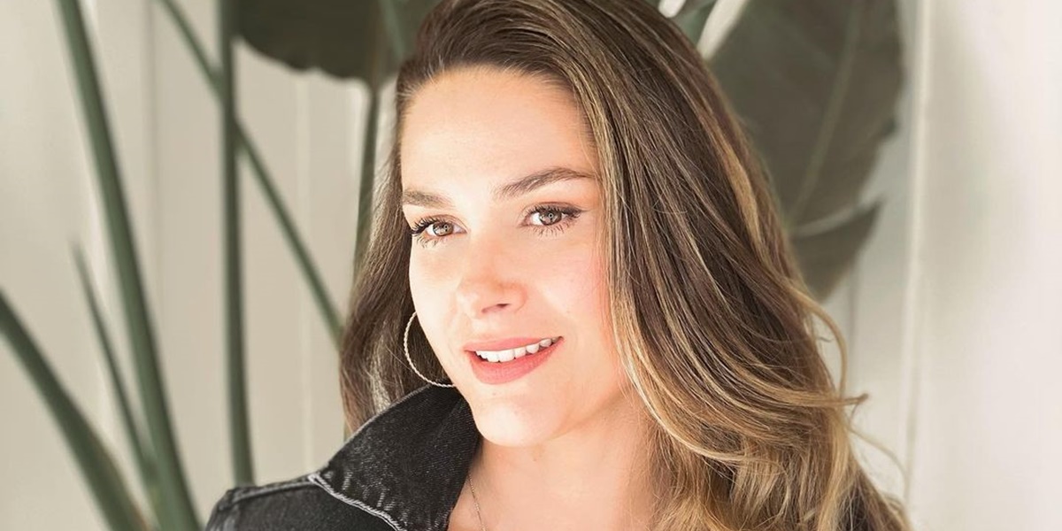 http://tvfoco.uai.com.br/wp-content/uploads/2015/05/Daniela-Mercury.jpg
