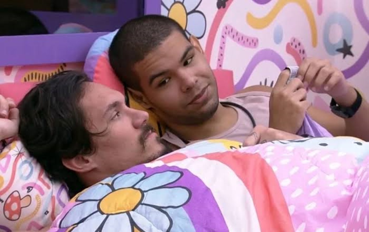 http://tvfoco.uai.com.br/wp-content/uploads/2015/05/Daniela-Mercury.jpg