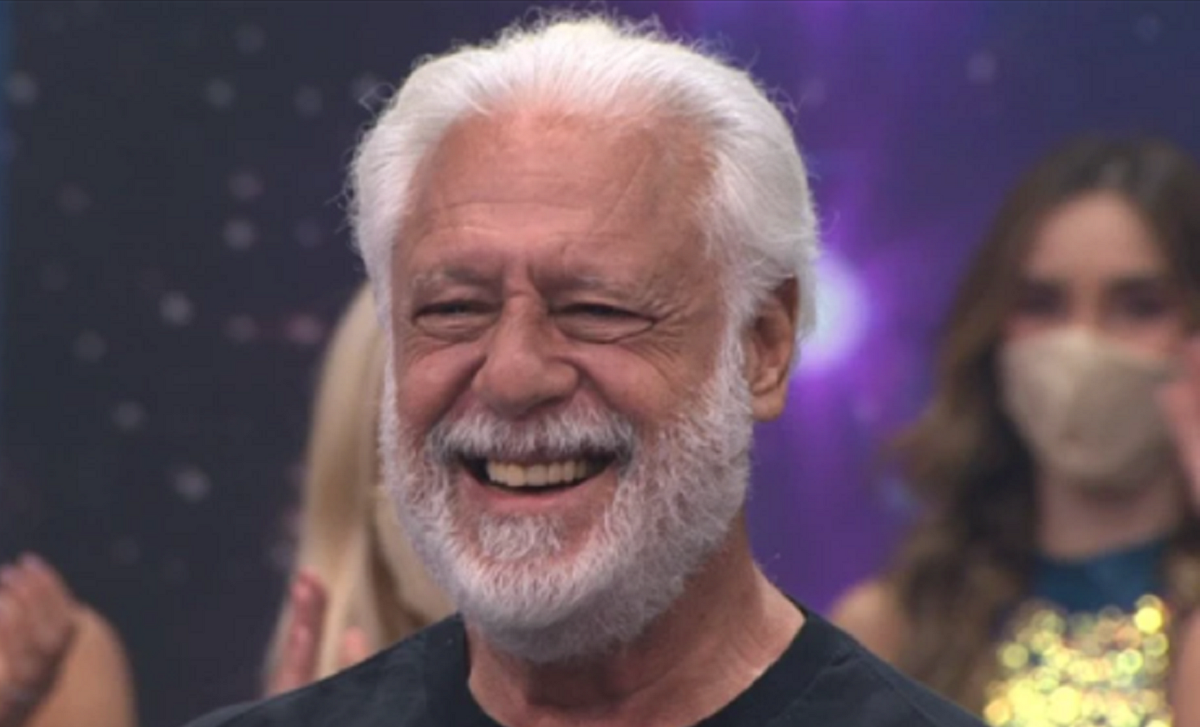 http://tvfoco.uai.com.br/wp-content/uploads/2015/05/Daniela-Mercury.jpg