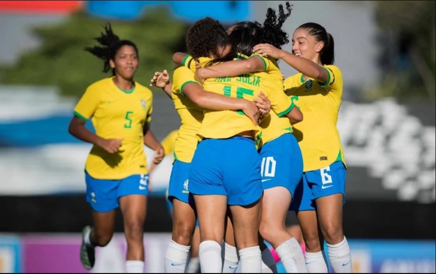 Globo e SBT vão dividir os direitos do campeonato sul-americano de futebol feminino Globo e SBT vão dividir os direitos do campeonato sul-americano de futebol feminino
