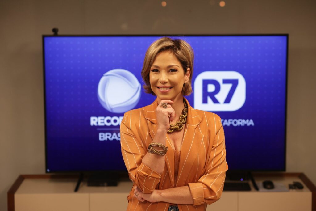Neila Medeiros, ex-SBT foi contratada pela Record