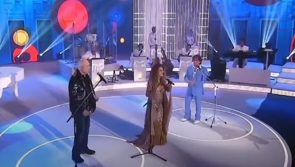 http://www.otvfoco.com.br/wp-content/uploads/2015/05/Daniela-Mercury.jpg