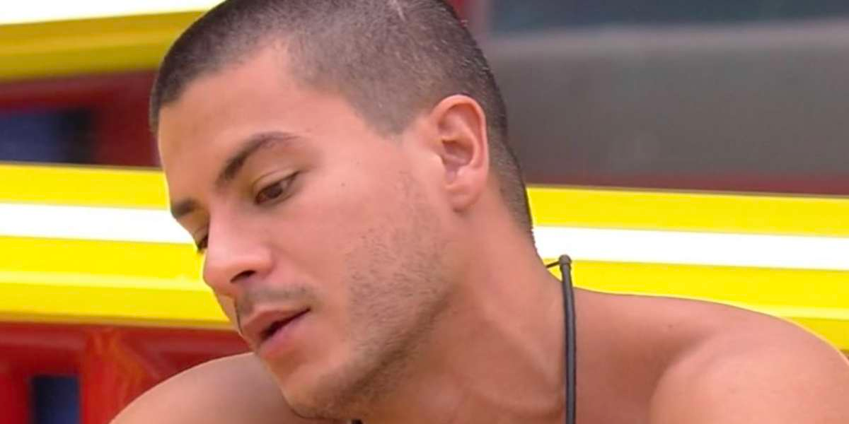 http://tvfoco.uai.com.br/wp-content/uploads/2015/05/Daniela-Mercury.jpg