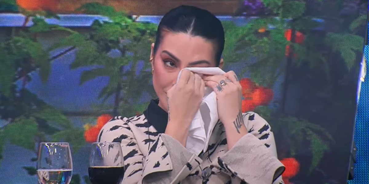Cleo no Faustão (Foto: Reprodução / Band)