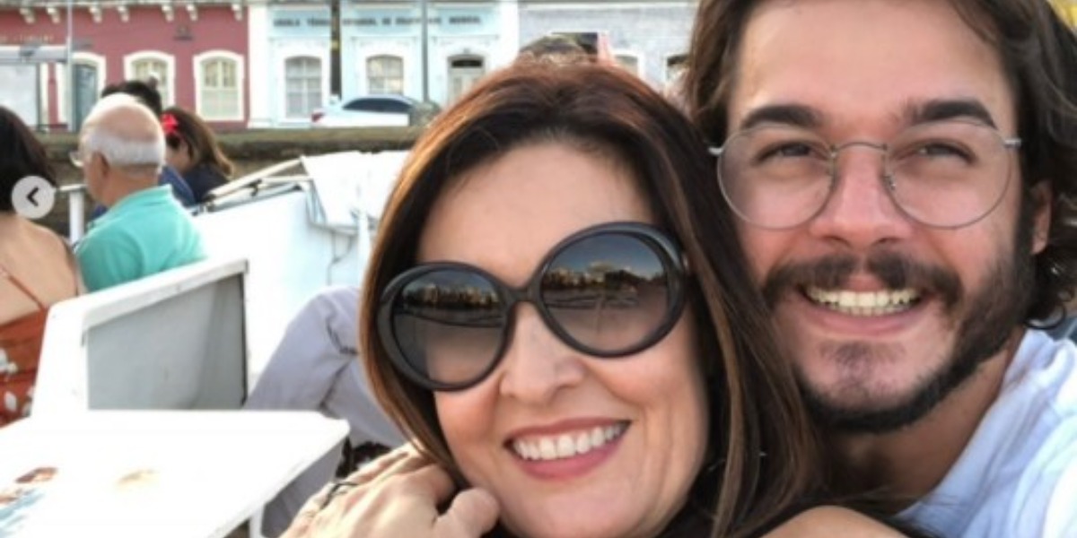 Fátima Bernardes ao lado de Túlio Gadêlha (Foto: Reprodução)