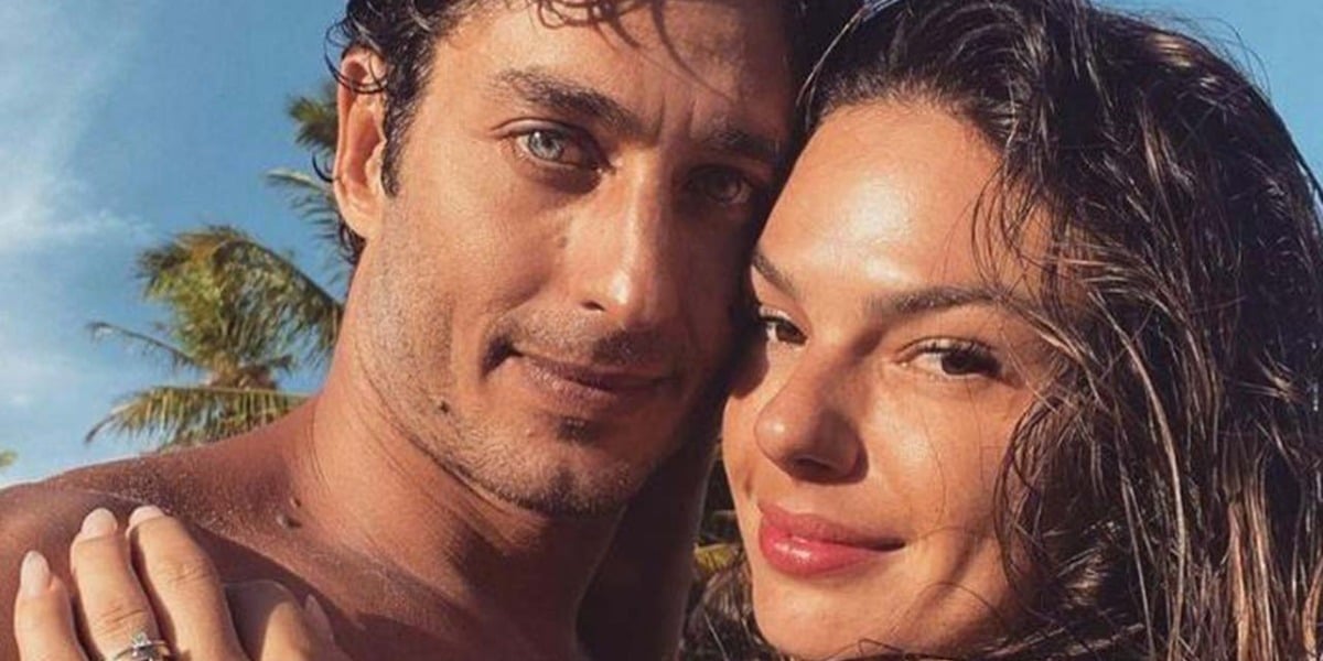 http://tvfoco.uai.com.br/wp-content/uploads/2015/05/Daniela-Mercury.jpg